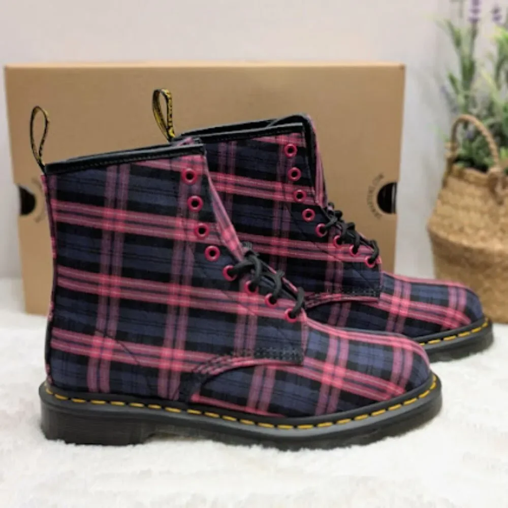 Dr. Martens 1460 Pink Multicolor Plaid Tartan Lace Up Boots Women's 9 UK 7 NIB - Picture 2 of 13